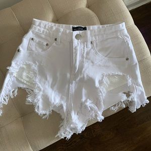 PrettylittleThing White High Waist Shorts